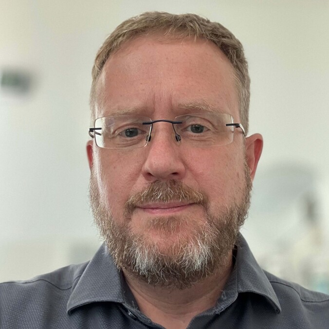 Dr. med. Marcus Meixner Dr. med. Marcus Meixner