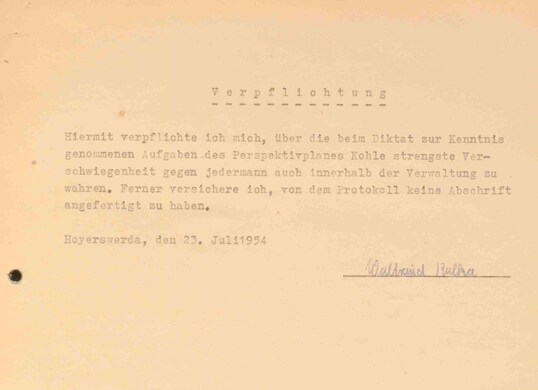Foto eines historischen Dokumentes, einer Verschwiegenheitserklärung: (Protokoll einer Besprechung des Perspektivplans Kohle am 23. Juli 1954)