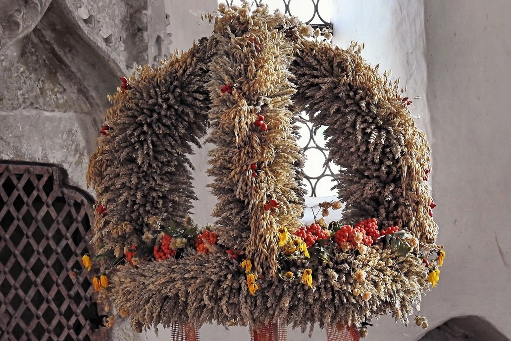 Erntekrone zum Landeserntedankfest Sie sehen eine Erntekrone
